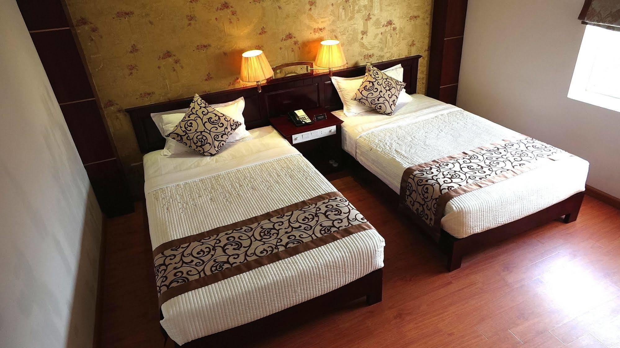 Golden Halong Hotel Nan Giang Exteriör bild