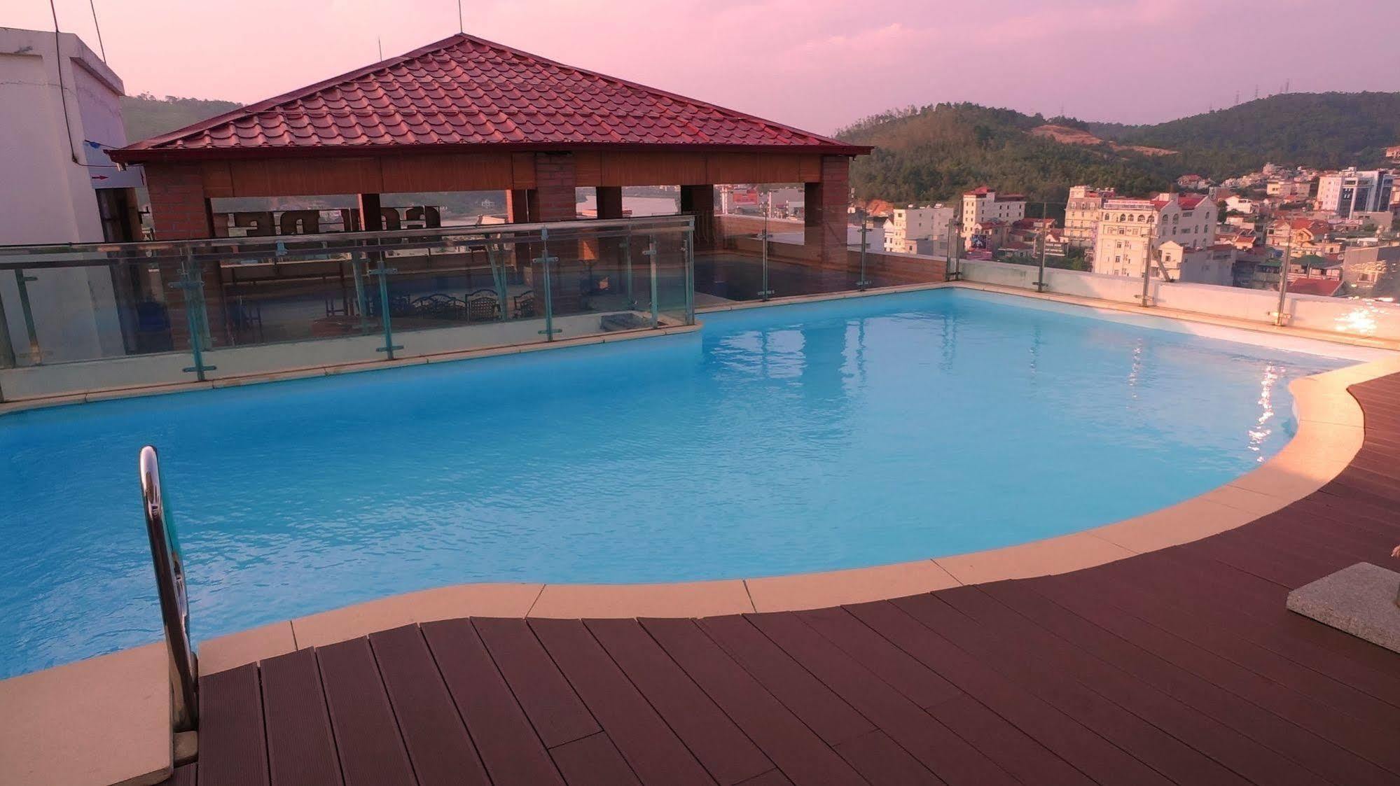 Golden Halong Hotel Nan Giang Exteriör bild